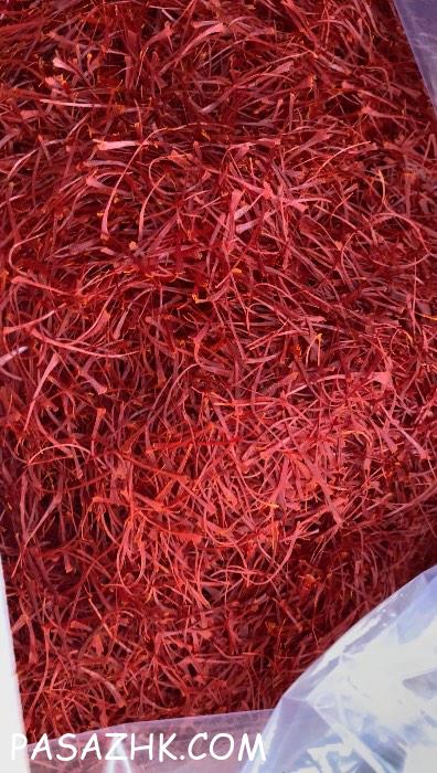 زعفران سوپر نگین اتویی خشک قاینات